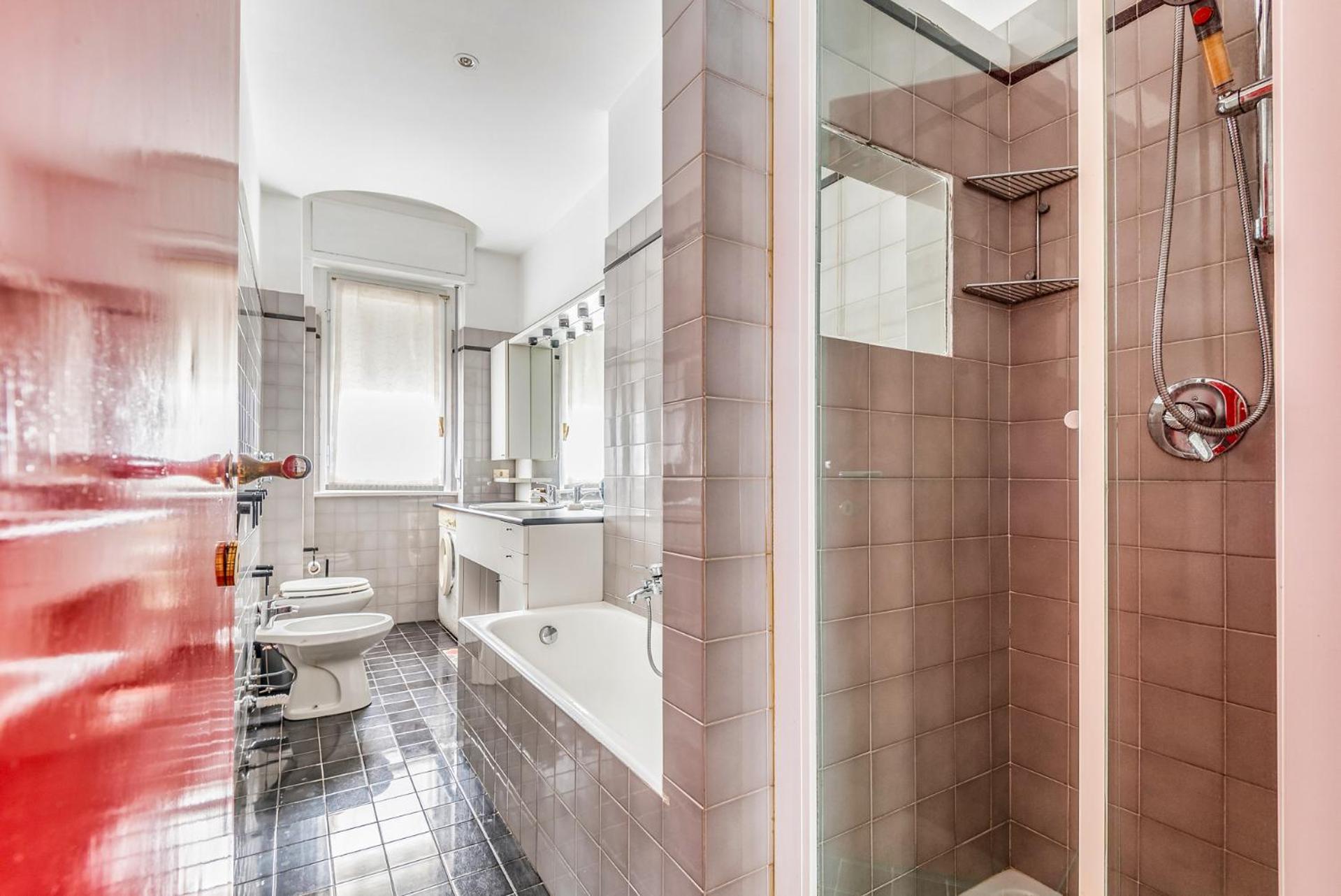 Milano Corso Sempione Principe Eugenio 3 Pax Wi-Fi Apartment Luaran gambar